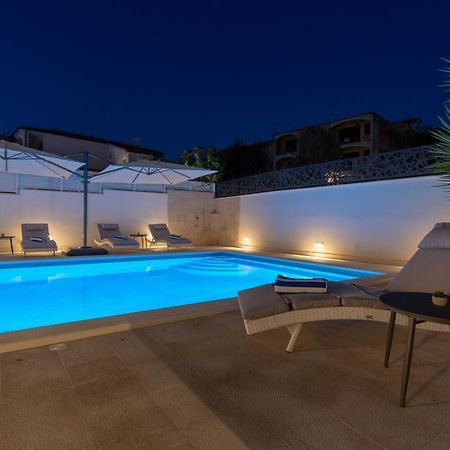 Villa Fortis B&B Трогир Экстерьер фото