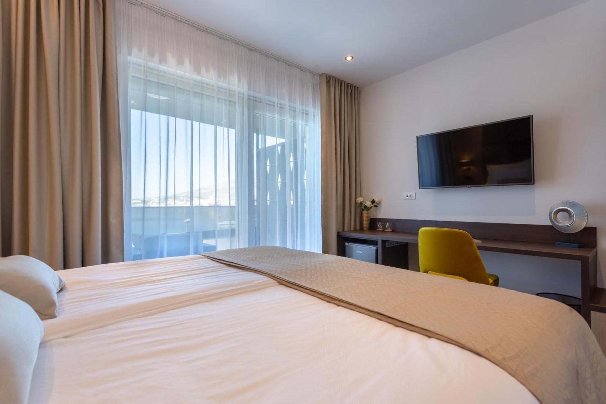 Villa Fortis B&B Трогир Номер фото
